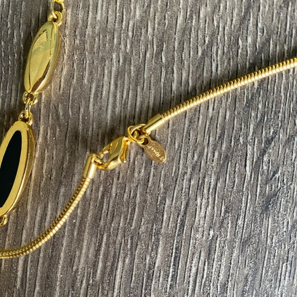 Vintage Monet Gold tone chain necklace - Picture 3 of 10